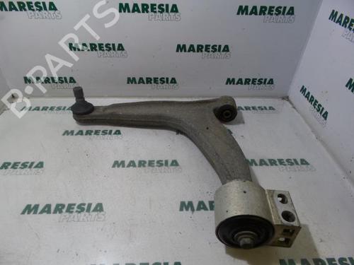 Used Left front suspension arm FIAT CROMA (194_) 1.9 D Multijet (194AXC1B, 194AXC12) (150 hp) 31418703
