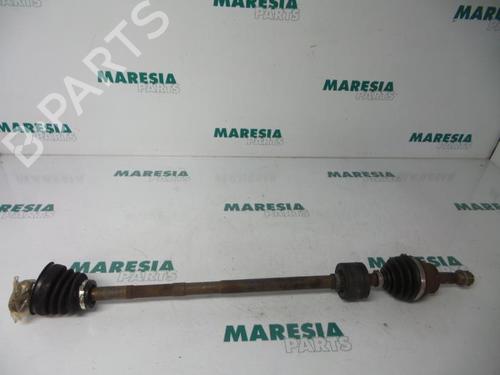 Used Right front driveshaft FIAT PALIO Weekend (178_, 173_, 373_, 374_, 171_) 1.6 16V (178DXD1A) (100 hp) 31497890