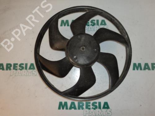 Used Pipe RENAULT TRAFIC II Van (FL) 2.0 dCi 90 (FL0H, FL00, FL01, FL0M, FL0P, FL0S) (90 hp) 31430424