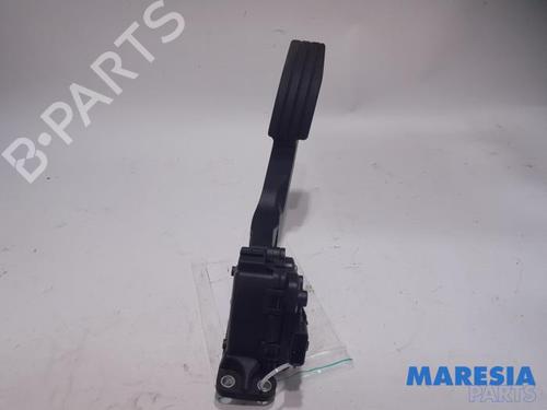 electronic-module-renault-twingo-ii-cn0_-2007-31472586 main image