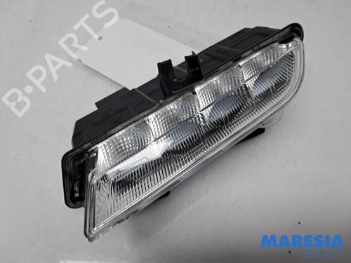 Used Right daytime light RENAULT CLIO IV Grandtour (KH_) 0.9 TCe 90 (90 hp) 31420602