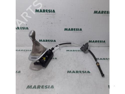 Gearstang RENAULT SCÉNIC III (JZ0/1_) 2.0 16V (JZ0G, JZ0P, JZ1E, JZ1P) (140 hp) 31529282