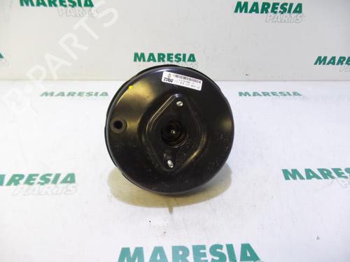 Used Servo brake RENAULT CLIO IV (BH_) 0.9 TCe 90 (BHNF, BHMA, BHMH, BHJK, BHJR) (90 hp) 31418892