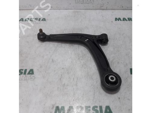 left-front-suspension-arm-fiat-500-312_-2007-31489368 main image