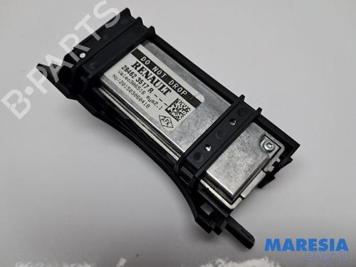 Camera RENAULT TWINGO III (BCM_, BCA_) 1.0 SCe 70 | BP31424812E14