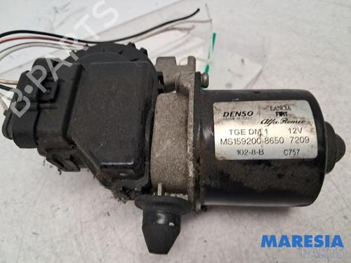 Used Front wiper motor FIAT 500 (312_) 1.2 (312AXA1A) (69 hp) 31428113