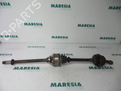 Used Right front driveshaft LANCIA KAPPA SW (838_) 3.0 24V (838BD11A) (204 hp) 31490479