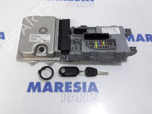 Used Engine control unit (ECU) FIAT DOBLO Cargo (263_) 1.3 D Multijet (90 hp) 31440091
