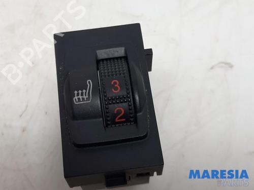 switch-peugeot-508-sw-i-8e_-2010-2011-2012-2013-2014-2015-2016-2017-2018-31464500 main image