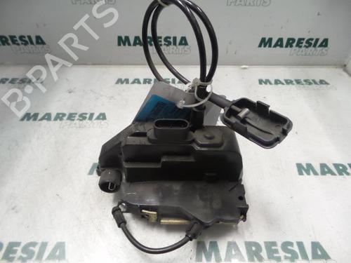 Used Electronic module RENAULT MEGANE II Estate (KM0/1_) 1.9 dCi (KMRG, KM1G, KM0G, KM2C) (120 hp) 31526964
