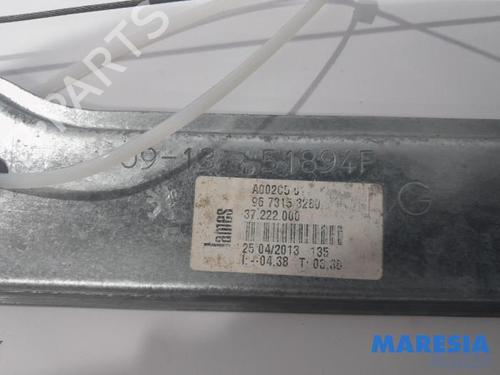 Front left window mechanism PEUGEOT 208 I (CA_, CC_) 1.2 VTI 82 | BP31497714C22