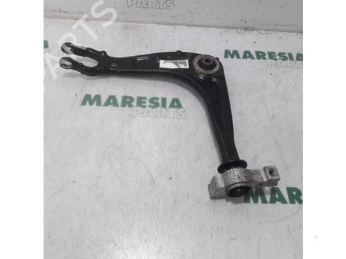 left-front-suspension-arm-peugeot-407-sw-6e_-6d_-2004-2005-2006-2007-2008-2009-2010-2011-31410368 main image