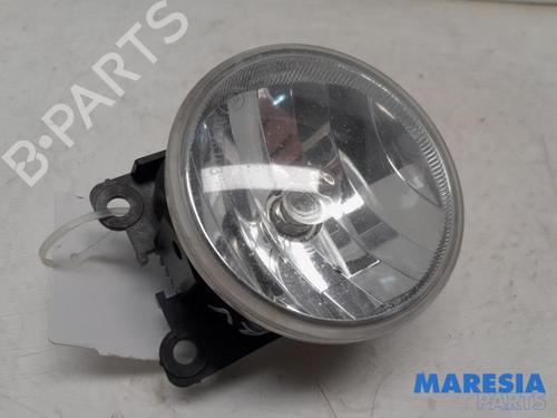 Used Right front fog light PEUGEOT 5008 (0U_, 0E_) 1.6 16V (156 hp) 31532648