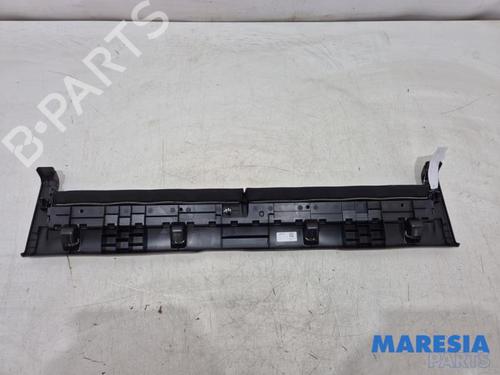 Rear seat RENAULT TWINGO III (BCM_, BCA_) 1.0 SCe 70 | BP31397058C17 