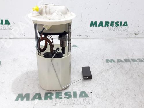 Used Fuel pump FIAT 500 (312_) 1.2 (312AXA1A) (69 hp) 31474004
