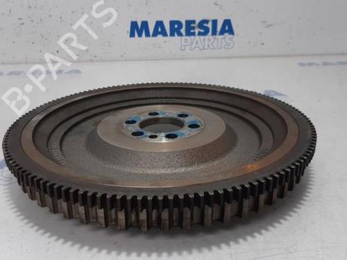 Used Flywheel RENAULT CLIO IV Grandtour (KH_) 0.9 TCe 90 (90 hp) 31452515