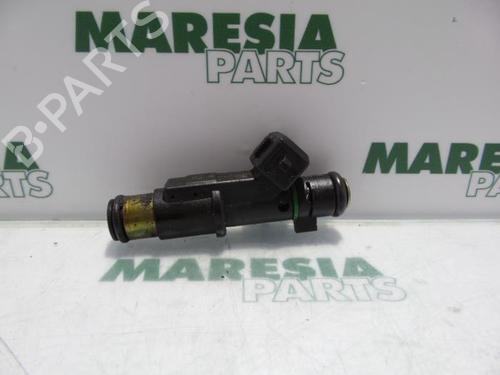 Used Injector PEUGEOT 407 SW (6E_, 6D_) 1.8 (116 hp) 31401738