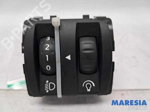 Used Switch Switch RENAULT CLIO IV (BH_) 0.9 TCe 90 (BHNF, BHMA, BHMH, BHJK, BHJR) (90 hp) 31418503 31418503