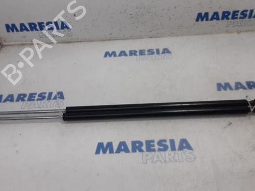 Used Tailgate lift support Tailgate lift support 31489801 31489801