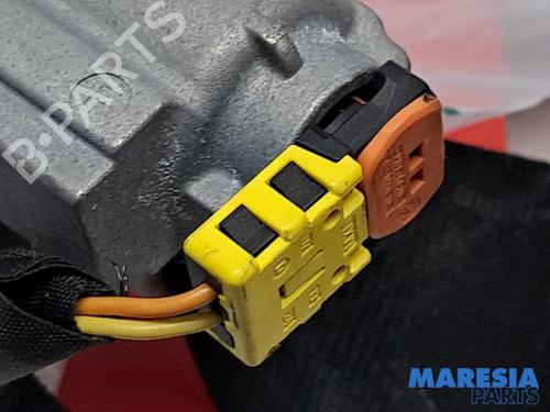 Front left seatbelt CITROËN C3 II (SC_) 1.2 VTi 82 | BP31507500I26 