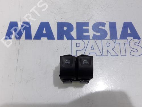 Used Switch RENAULT CLIO IV (BH_) 0.9 TCe 90 (BHNF, BHMA, BHMH, BHJK, BHJR) (90 hp) 31530687