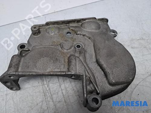 Used Timing cover Timing cover RENAULT GRAND SCÉNIC II (JM0/1_) 2.0 (135 hp) 33432868 33432868