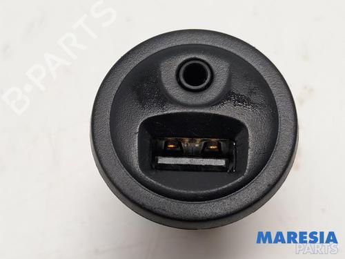 Used Other PEUGEOT 208 I (CA_, CC_) 1.2 THP 110 (110 hp) 31521560