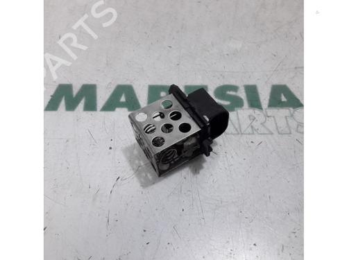 Used Electronic sensor RENAULT MEGANE III Grandtour (KZ0/1) 1.5 dCi (KZ09, KZ0D, KZ1G, KZ29, KZ14, KZ1W, KZ10, KZ1F,... (110 hp) 31393030