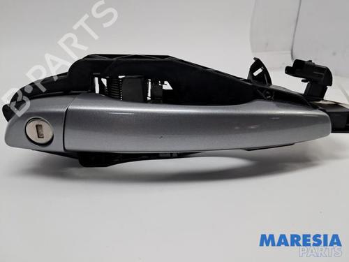 Used Front left exterior door handle Front left exterior door handle PEUGEOT 208 II (UB_, UP_, UW_, UJ_) 1.2 PureTech 100 (101 hp) 40093217 40093217