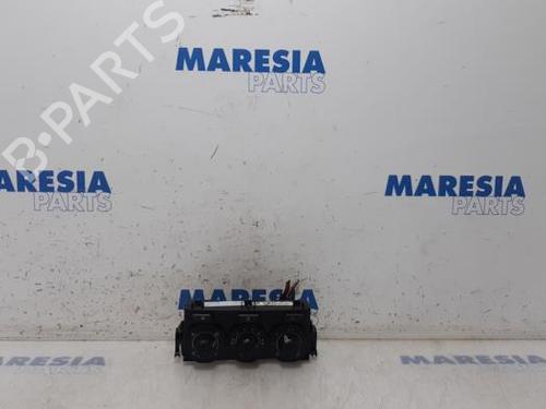 Used Climate control CITROËN C3 II (SC_) 1.6 HDi (92 hp) 31387058
