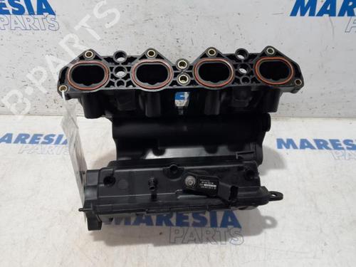 Injection rail PEUGEOT 307 Break (3E) 1.6 16V | BP31419330M98 - Image 2