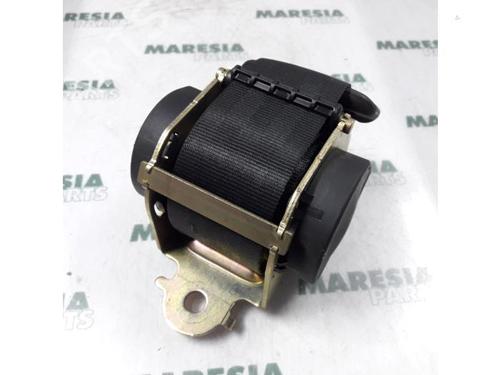 Sikkerhedssele bag venstre PEUGEOT 407 (6D_) 2.0 HDi 135 (6DRHRH, 6DRHRE, 6DRHRG, 6DRHRJ) (136 hp) 31524328