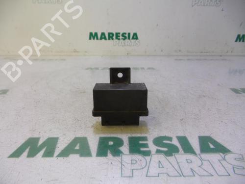 Used Electronic sensor CITROËN C3 I (FC_, FN_) 1.1 i (60 hp) 31521228