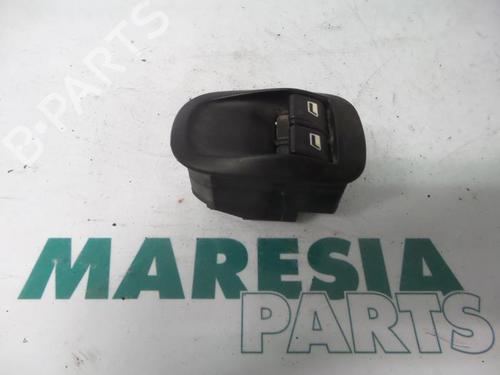 switch-peugeot-206-sw-2ek-2002-31398853 main image