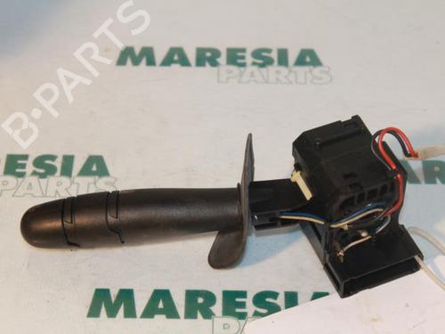 steering-column-stalk-renault-megane-i-grandtour-ka01_-1999-2000-2001-2002-2003-31459543 main image