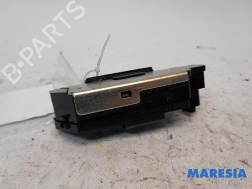 Electronic module PEUGEOT 208 I (CA_, CC_) 1.2 VTI 82 | BP31492103M83