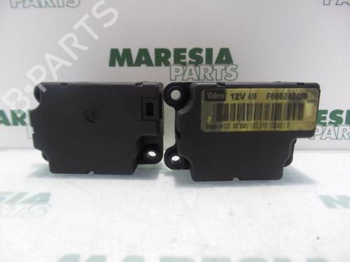 other-renault-megane-ii-bm01_-cm01_-2001-2002-2003-2004-2005-2006-2007-2008-2009-2010-2011-2012-31504082 main image