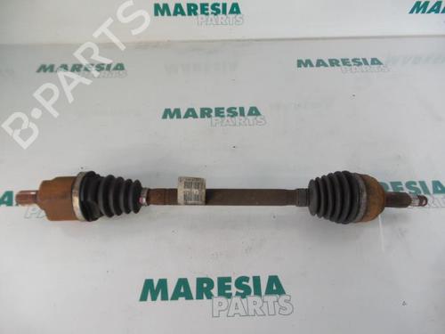 Used Left front driveshaft RENAULT SCÉNIC II (JM0/1_) 2.0 (JM05, JM0U, JM1N, JM1U, JM2V) (135 hp) 31527124