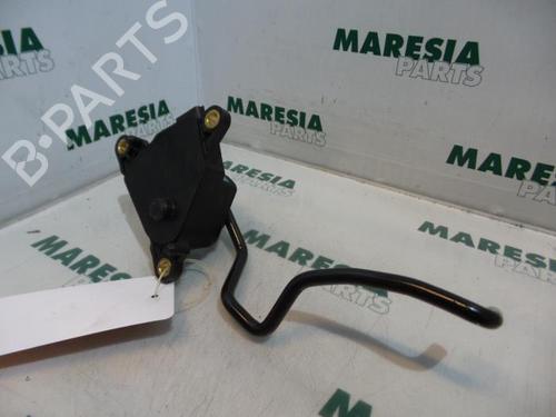 electronic-module-renault-clio-iii-br01-cr01-2005-2006-2007-2008-2009-2010-2011-2012-2013-2014-31396792 main image