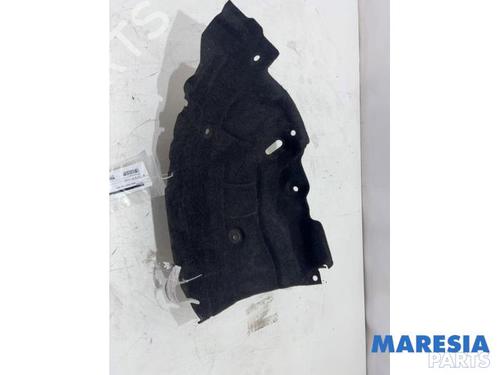 wheel-arch-renault-grand-scenic-iii-jz01_-2009-2010-2011-2012-2013-2014-2015-2016-31532203 main image