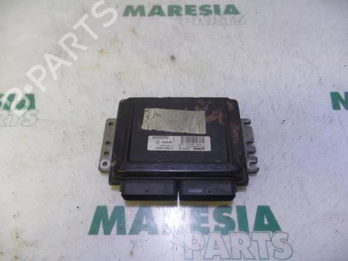 Used Engine control unit (ECU) RENAULT SCÉNIC I MPV (JA0/1_, FA0_) 1.6 (JA00, JA16, JA15, JA19, JA1V, JA2B, JA2C, JA0B,... (107 hp) 31523095