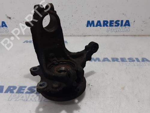 Used Right front steering knuckle Right front steering knuckle CITROËN C3 I (FC_, FN_) 1.4 i (73 hp) 31509004 31509004