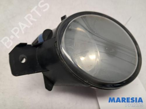 Used Left front fog light RENAULT ESPACE IV (JK0/1_) 2.0 (JK0A, JK1D, JK0N) (170 hp) 31423292