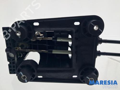 Gear lever CITROËN DS3 (SA_) 1.6 VTi 120 | BP38439105M90 - Image 5