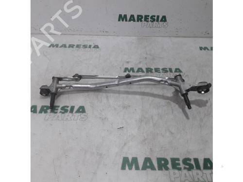 Vindrute Vindusviskermekanisme DS DS 3 (SA_) 1.2 THP 130 (SAHNYM) (130 hp) 31422099