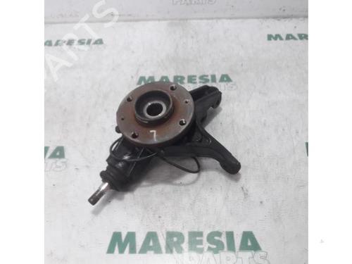 Used Left front steering knuckle CITROËN C4 II (NC_) 1.6 HDi 90 (92 hp) 31429836