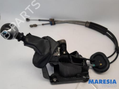 Used Gear lever CITROËN DS3 (SA_) 1.6 THP 155 (156 hp) 31388691