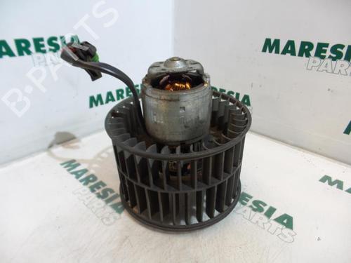 Used Heater blower motor RENAULT ESPACE III (JE0_) 3.0 V6 24V (JE0G, JE0R) (190 hp) 31536907