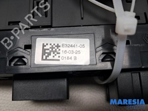 Switch RENAULT MEGANE IV Hatchback (B9A/M/N_) 1.2 TCe 130 (B9MR) | BP31816707I30