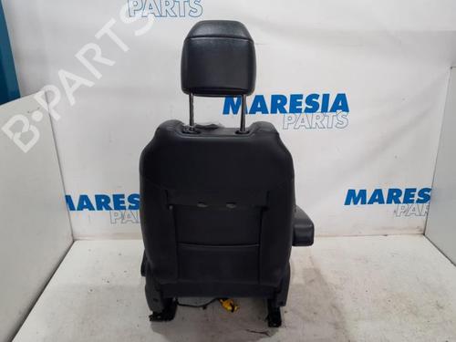 Left front seat PEUGEOT 5008 (0U_, 0E_) 1.6 HDi | BP31445621C15